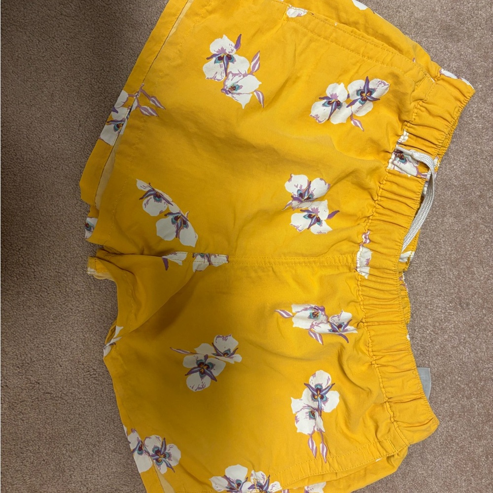Patagonia Barely baggies - Yellow Floral Women's Athletic Shorts